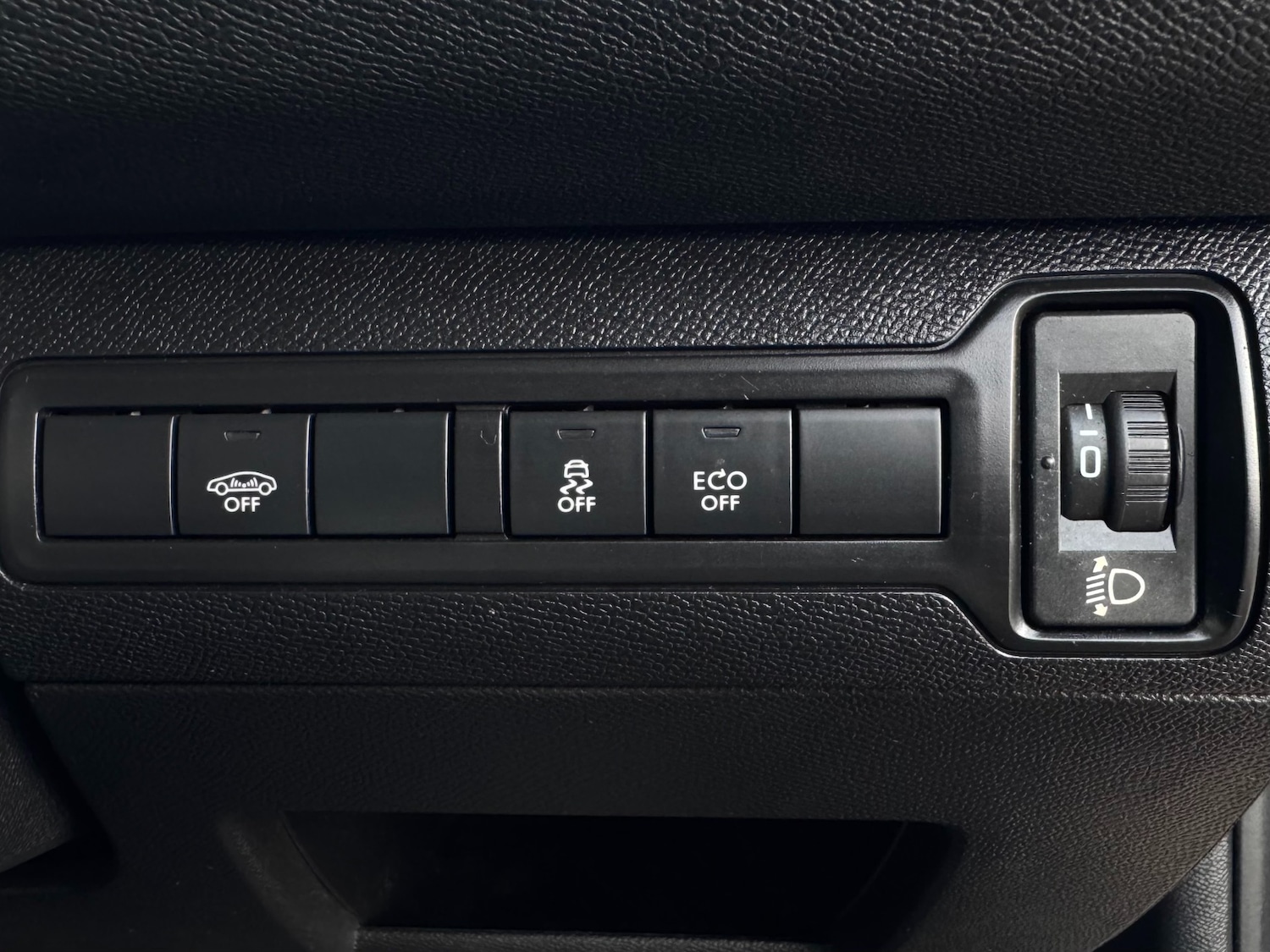 Used Peugeot 308 2014 for sale - 77689311: Photo 27