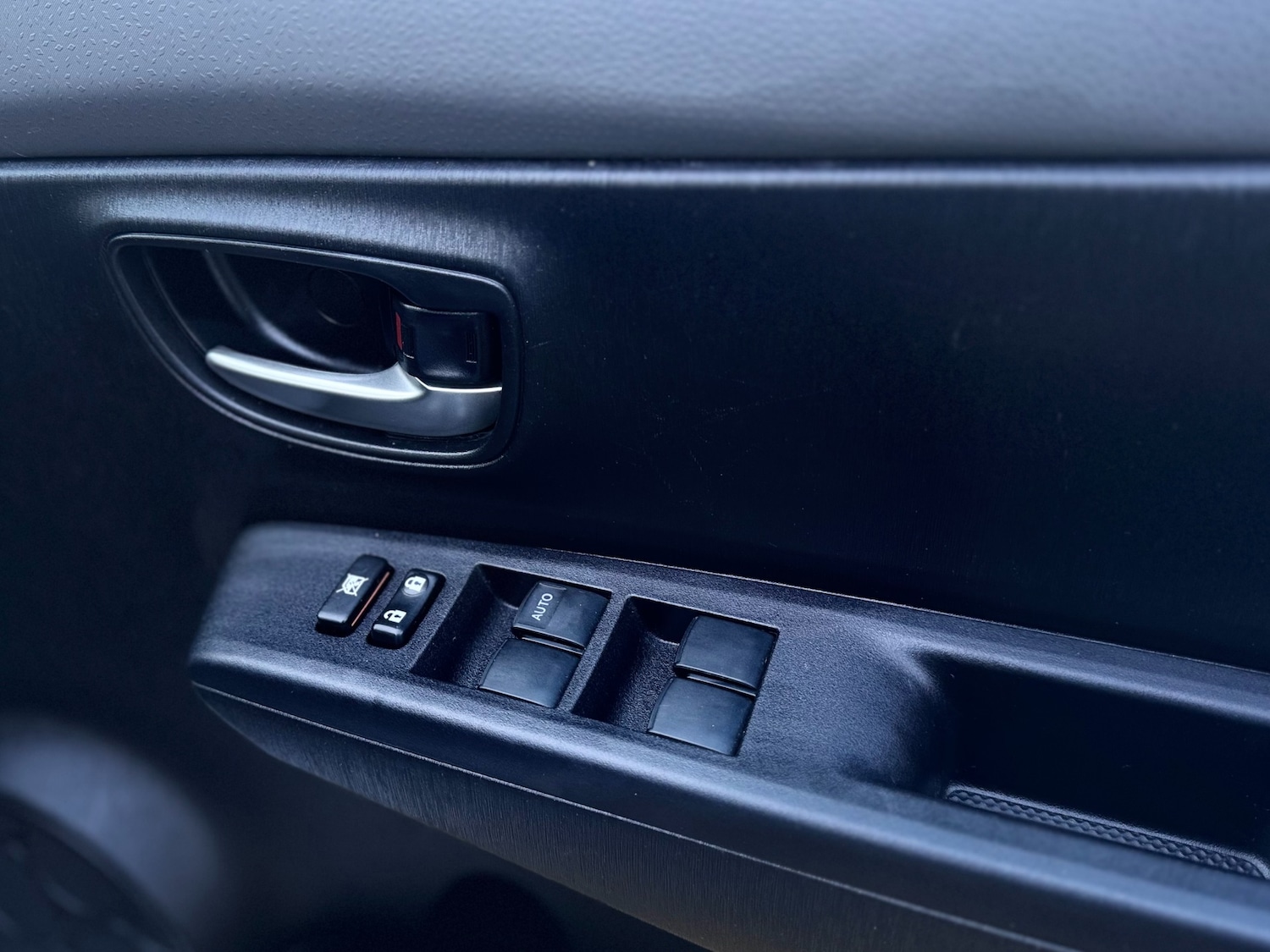 Used Toyota Yaris 2014 for sale - 77461642: Photo 26