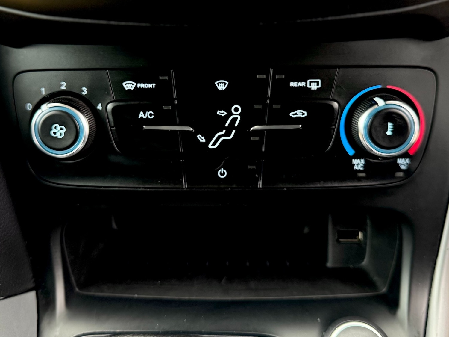 Used Ford Focus 2017 for sale - 78124804: Photo 34