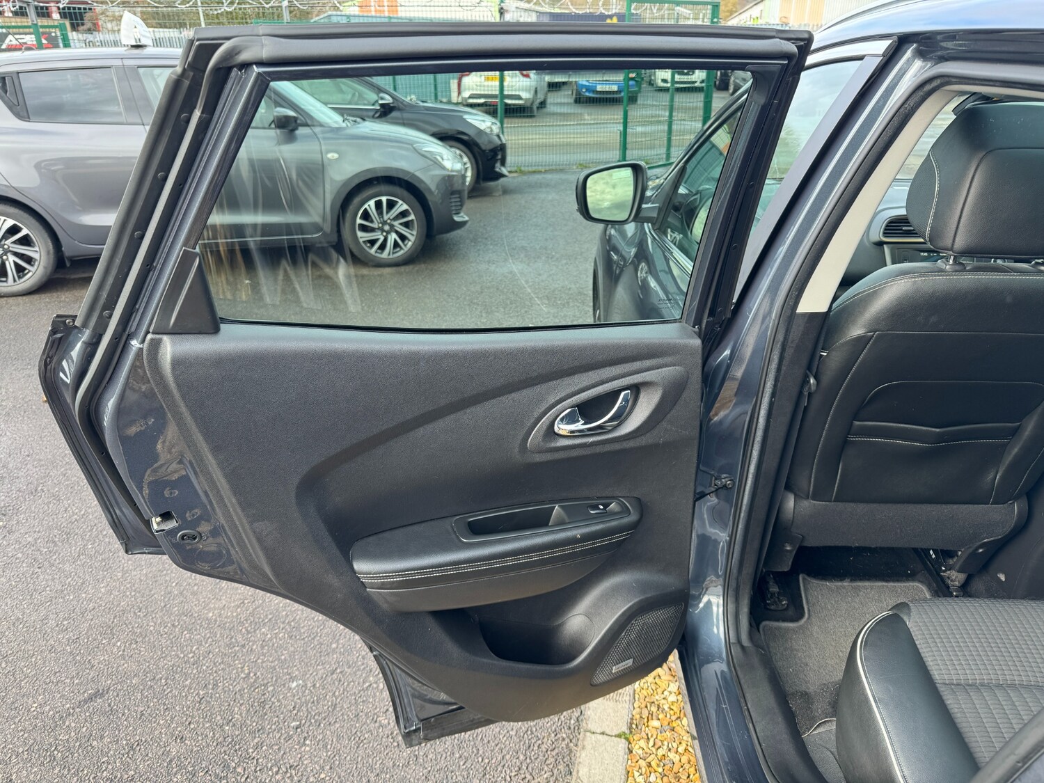 Used Renault Kadjar 2016 for sale - 77532468: Photo 38