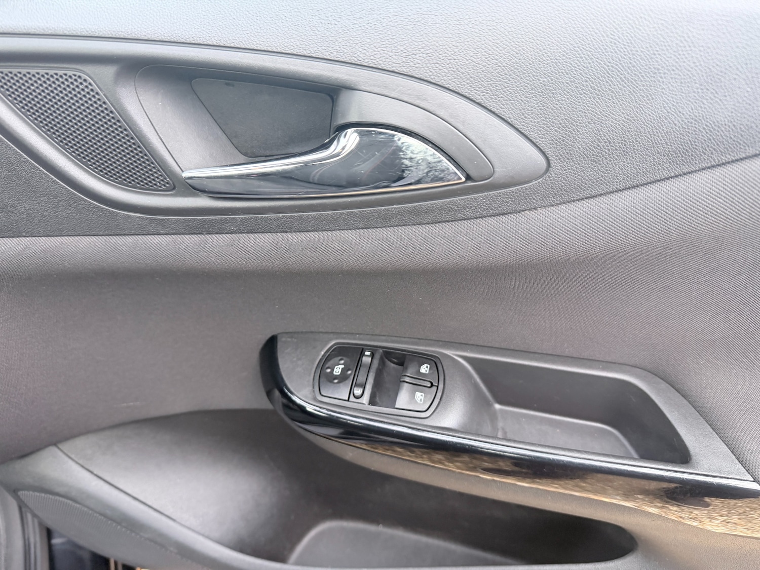 Used Vauxhall Corsa 2017 for sale - 77404763: Photo 24