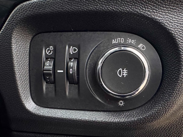 Used Vauxhall Corsa 2021 for sale - 76237102: Photo 27
