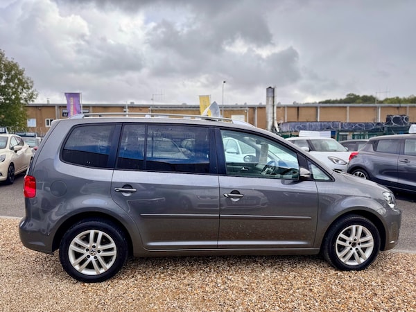 Used Volkswagen Touran 2015 for sale - 76236456: Photo 14