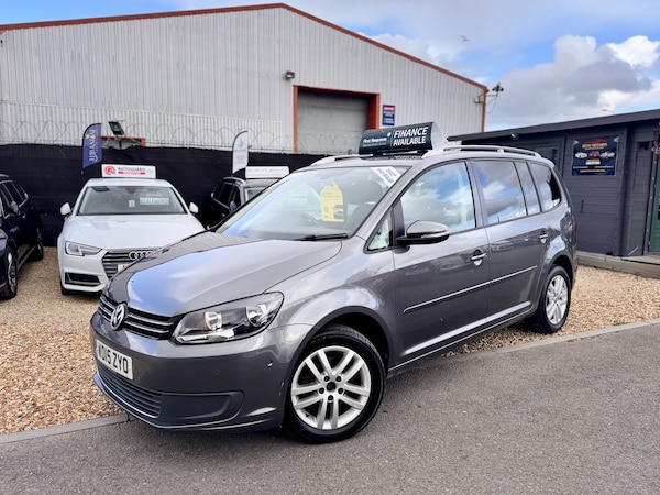 Used Volkswagen Touran 2015 for sale - 76236456: Photo 3