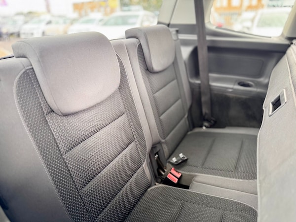 Used Volkswagen Touran 2015 for sale - 76236456: Photo 40