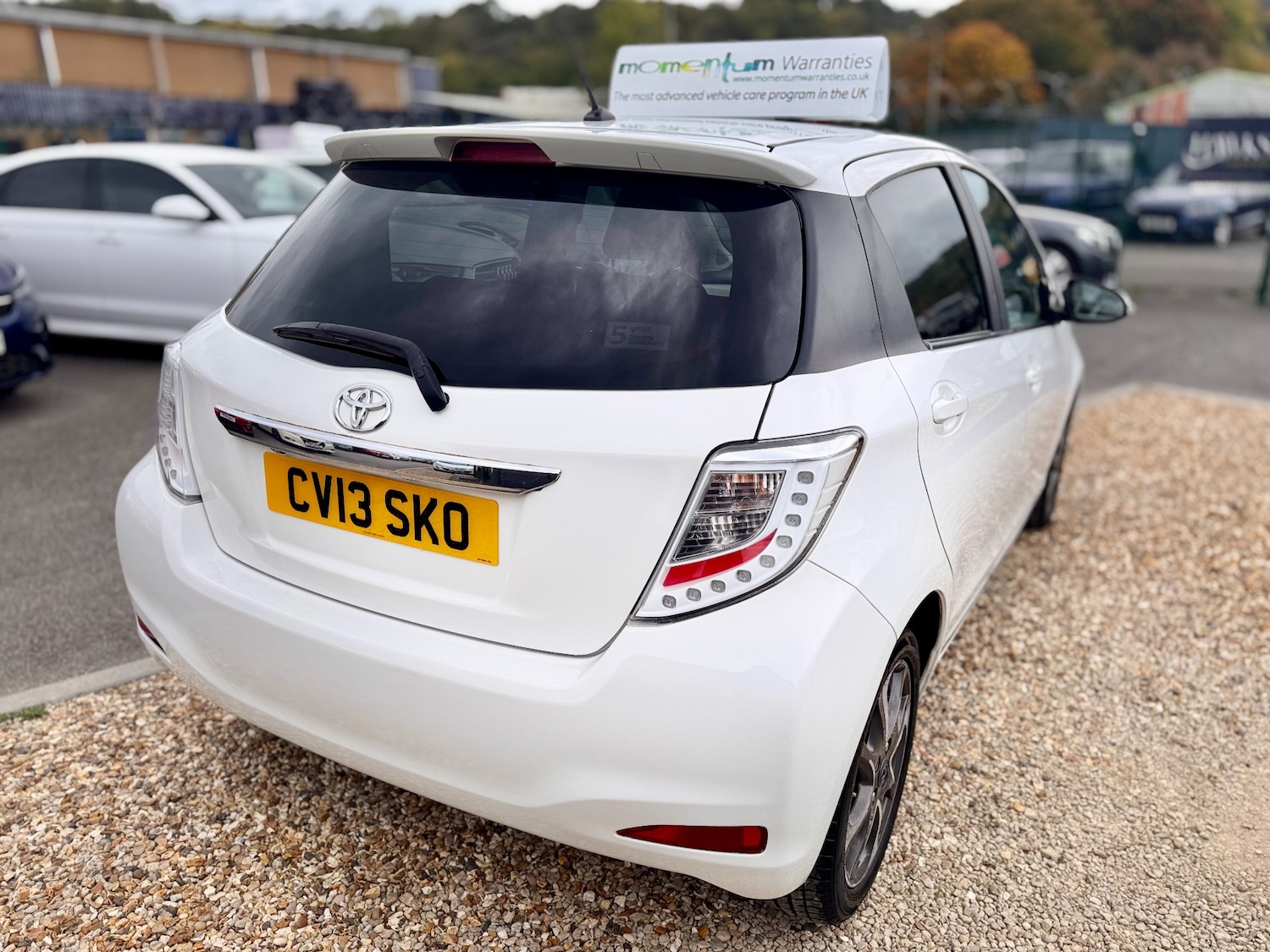 Used Toyota Yaris 2013 for sale - 76534105: Photo 15