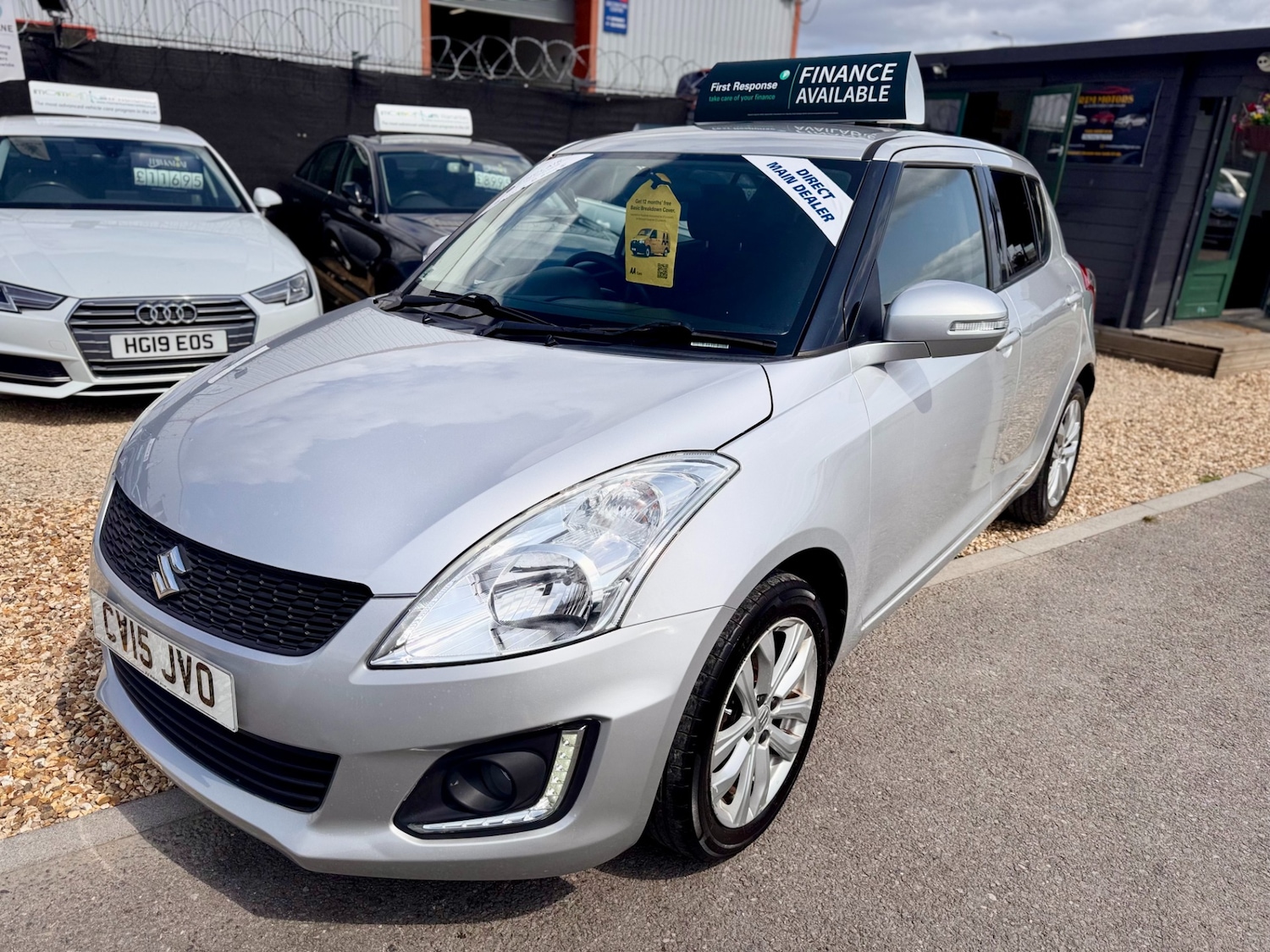 Used Suzuki Swift 2015 for sale - 76104684: Photo 17
