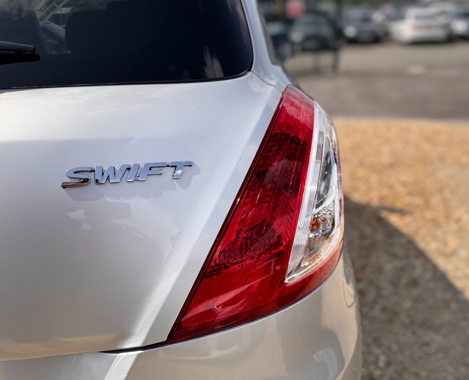 Used Suzuki Swift 2015 for sale - 76104684: Photo 46
