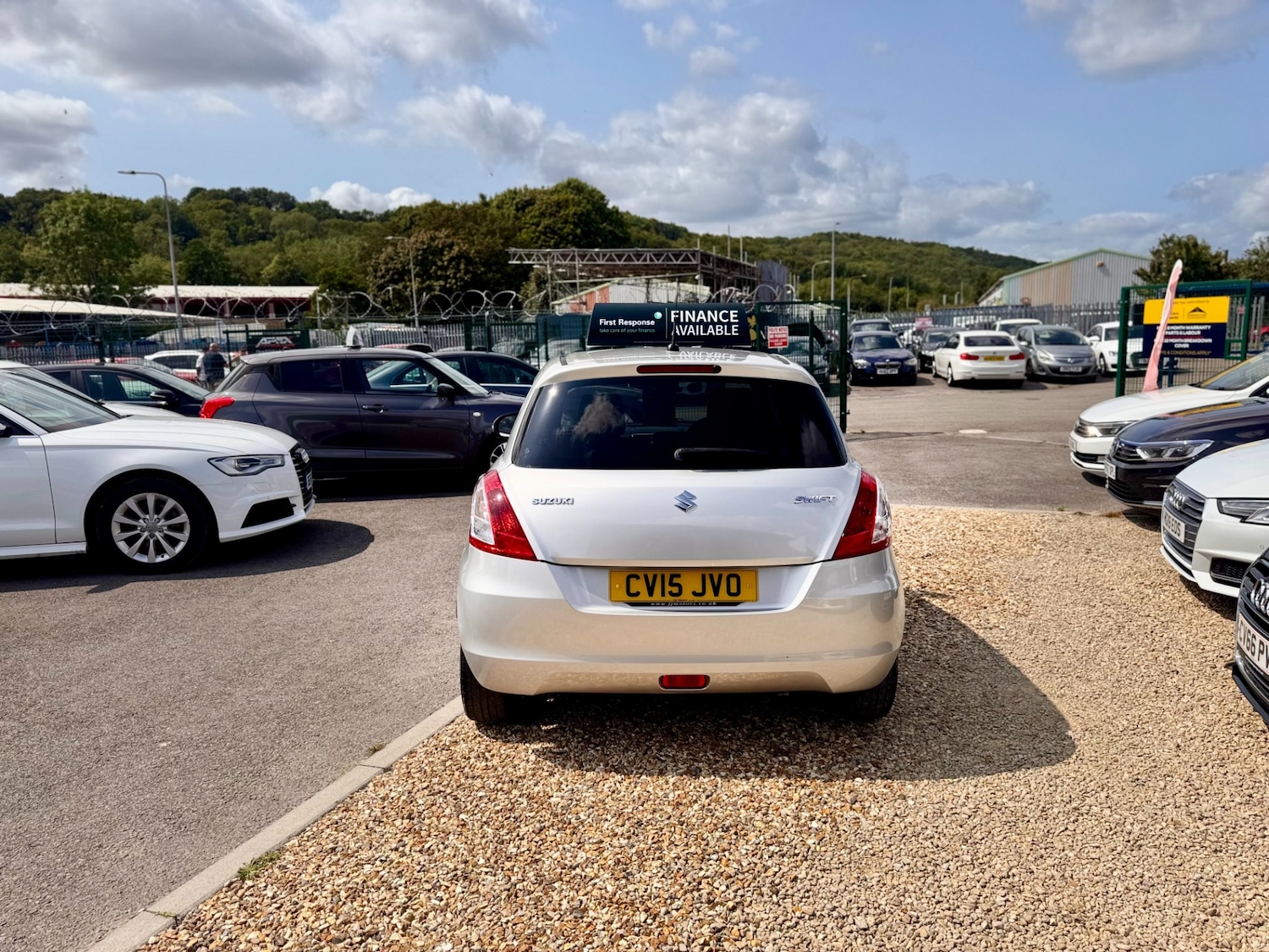 Used Suzuki Swift 2015 for sale - 76104684: Photo 47
