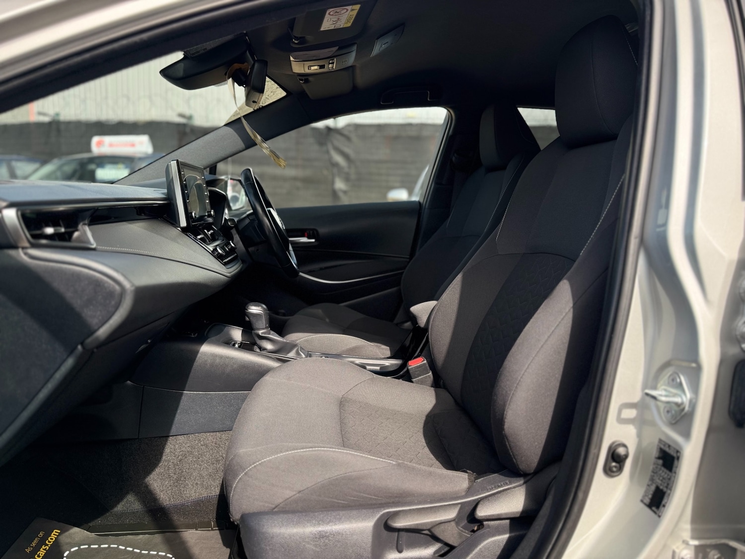 Used Toyota Corolla 2019 for sale - 78070209: Photo 45