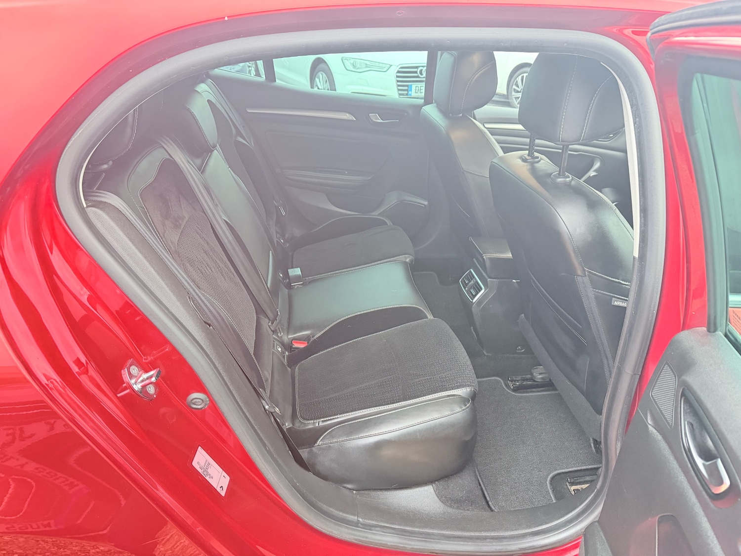 Used Renault Megane 2016 for sale - 77689514: Photo 9