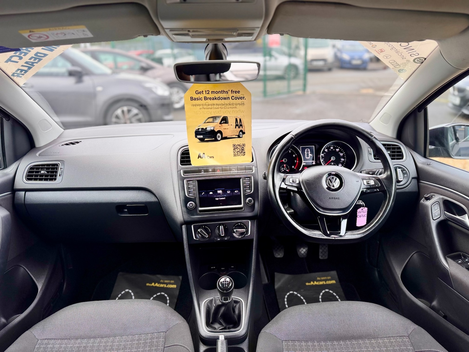 Used Volkswagen Polo 2017 for sale - 76957454: Photo 10