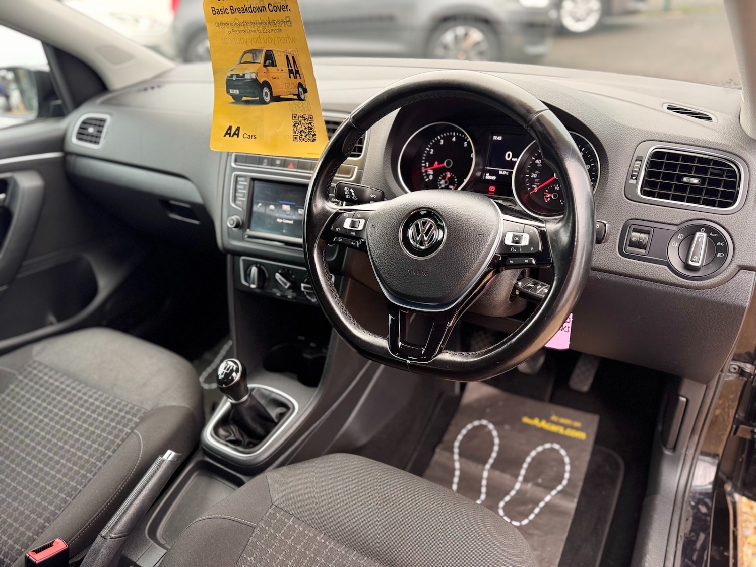 Used Volkswagen Polo 2017 for sale - 76957454: Photo 36