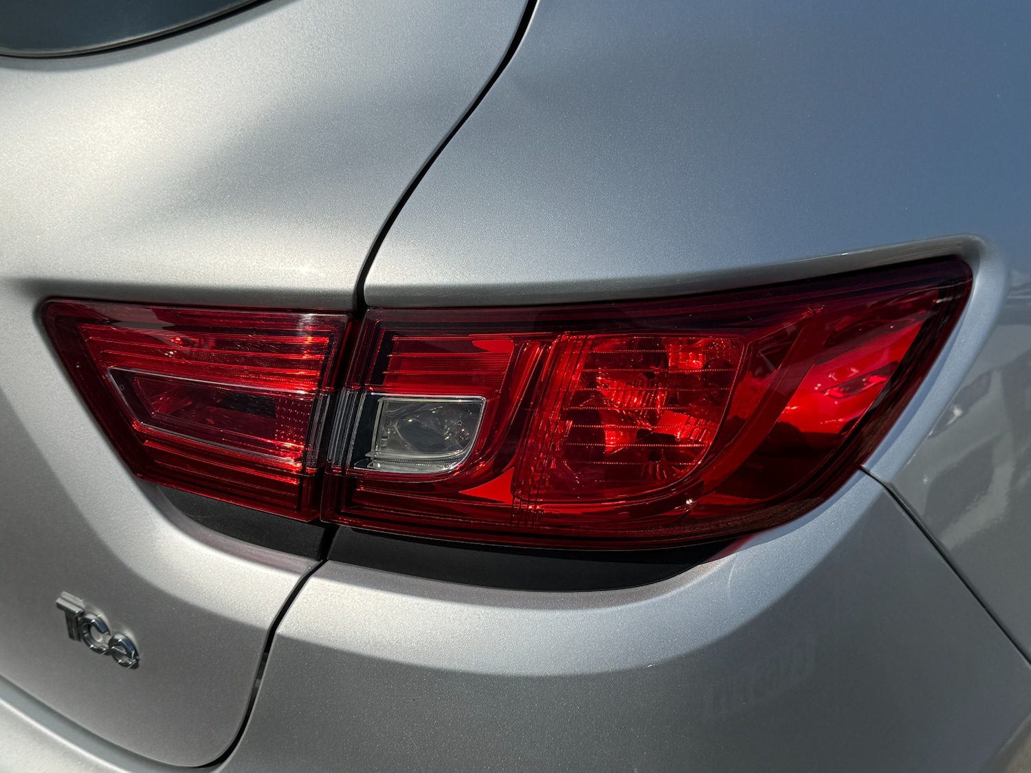 Used Renault Clio 2014 for sale - 76507861: Photo 42