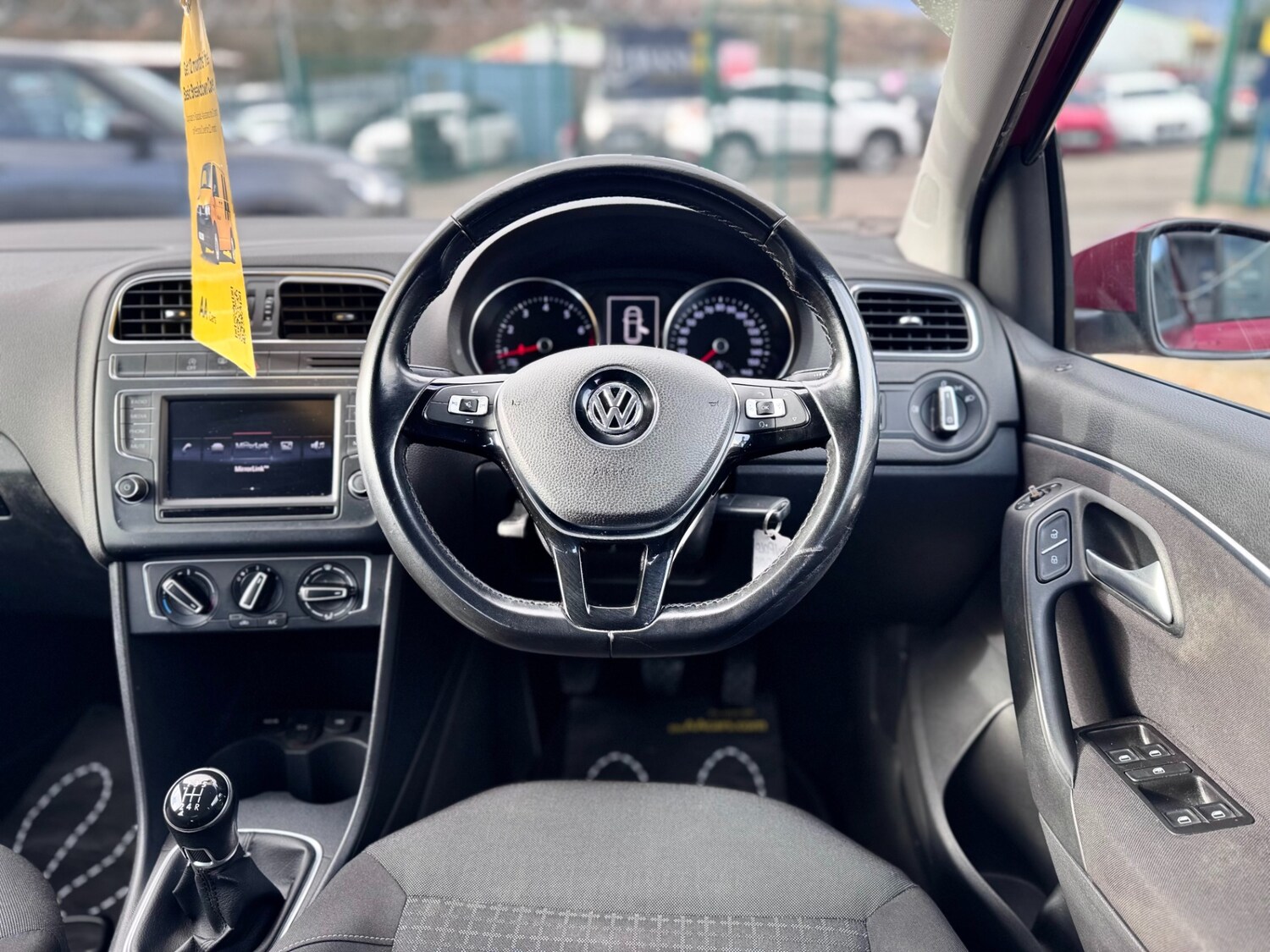 Used Volkswagen Polo 2015 for sale - 77223046: Photo 11