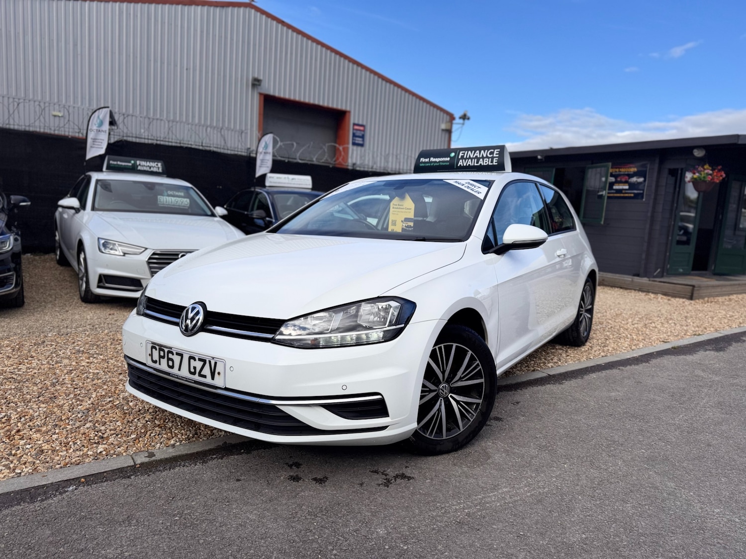 Used Volkswagen Golf 2018 for sale - 76599648: Photo 3