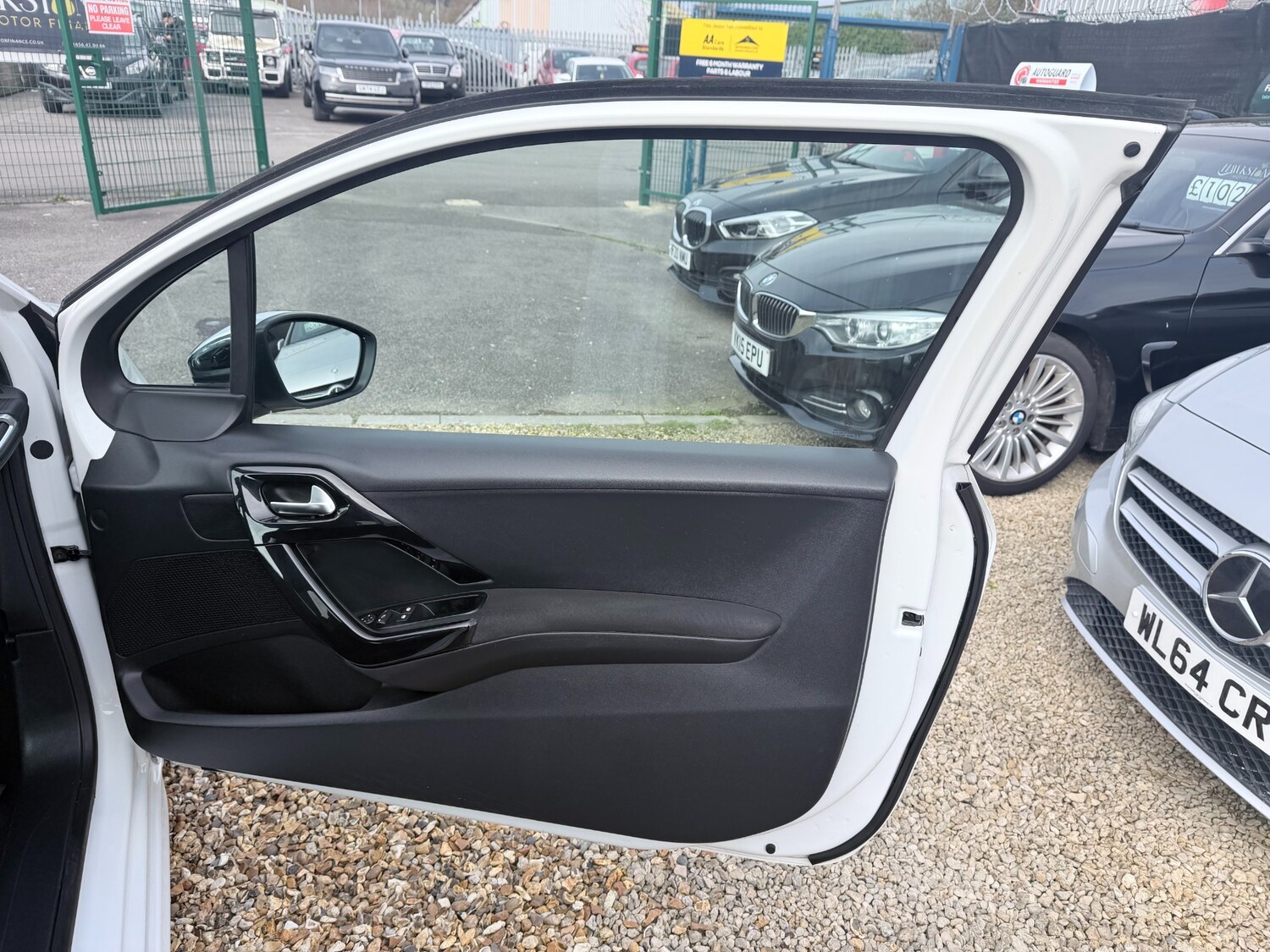 Used Peugeot 208 2016 for sale - 78224786: Photo 23