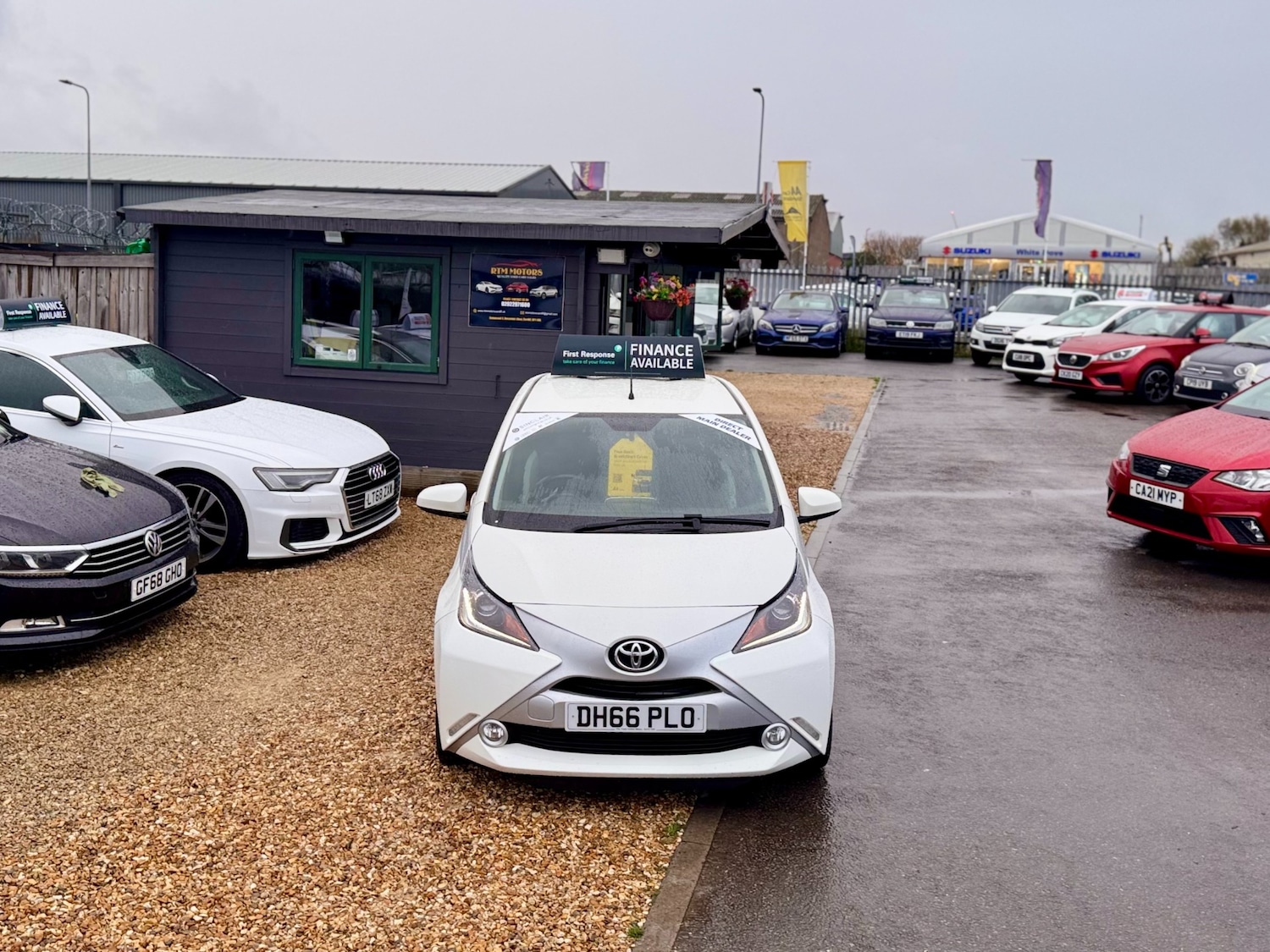 Used Toyota AYGO 2017 for sale - 76762850: Photo 51