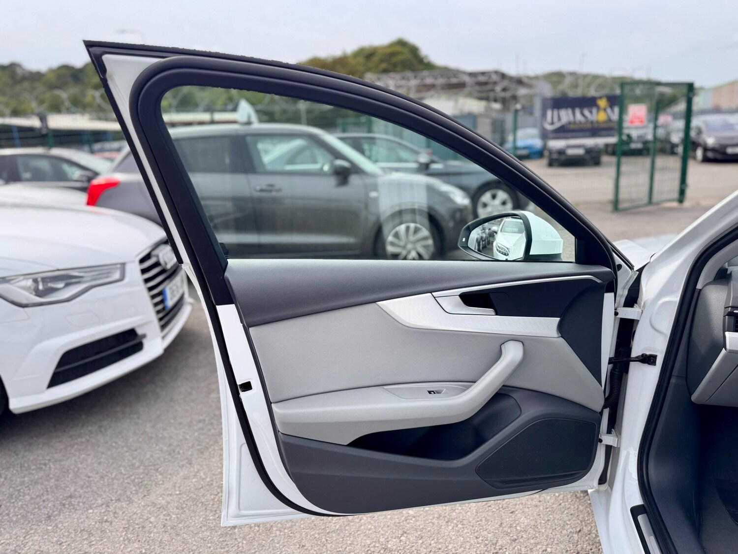 Used Audi A4 2019 for sale - 77298446: Photo 47