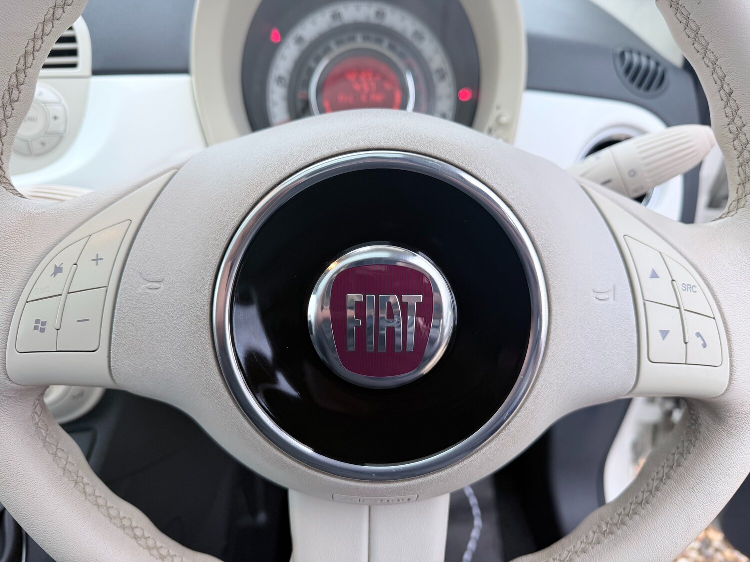 Used Fiat 500 2011 for sale - 77984068: Photo 28