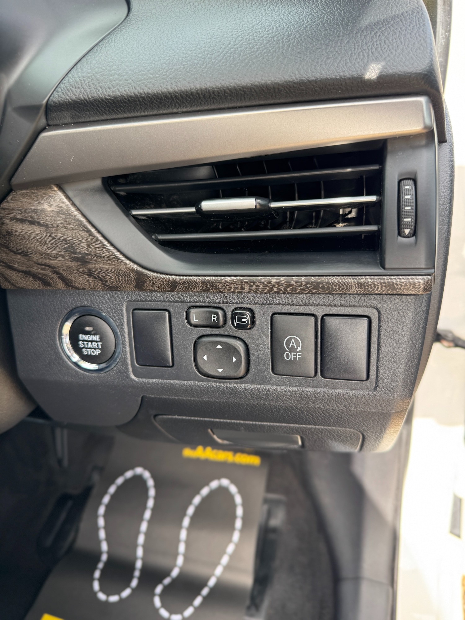 Used Toyota Avensis 2015 for sale - 77640373: Photo 11