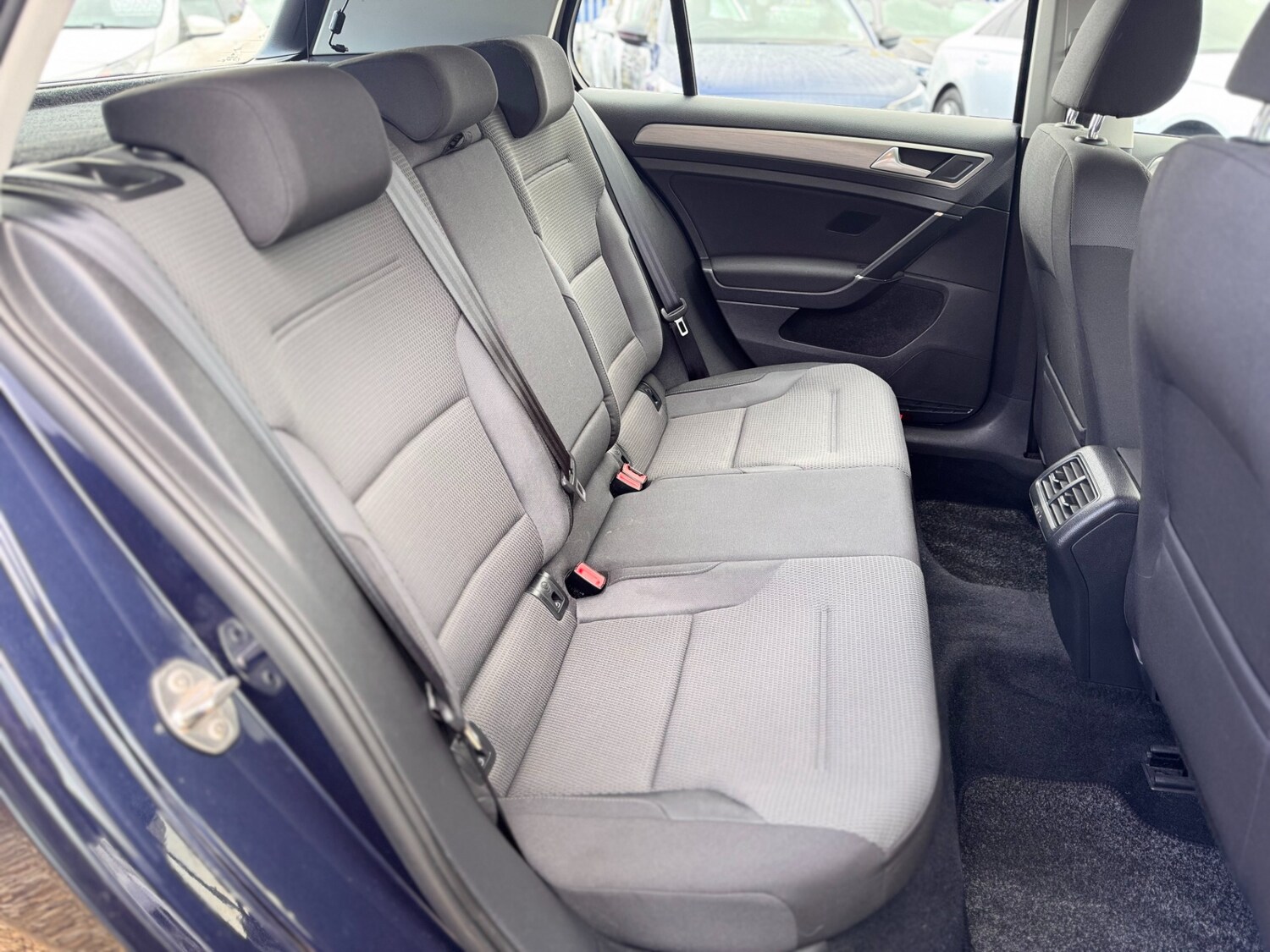 Used Volkswagen Golf 2015 for sale - 76763340: Photo 39