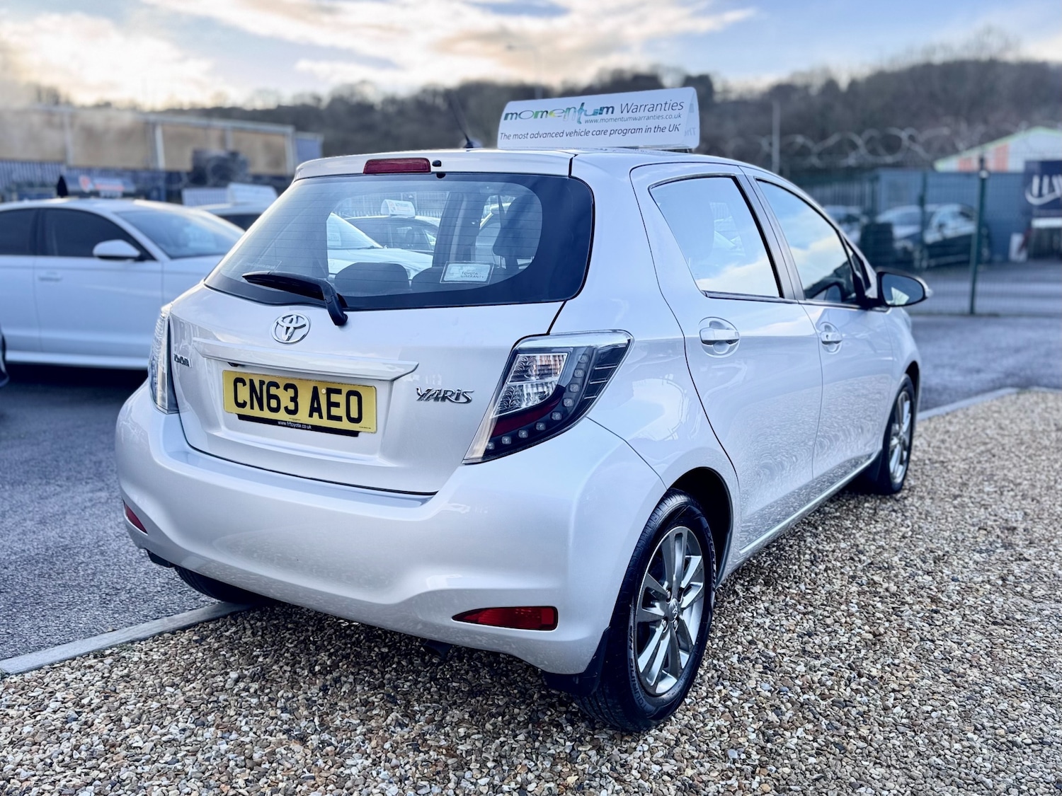 Used Toyota Yaris 2014 for sale - 77404847: Photo 15