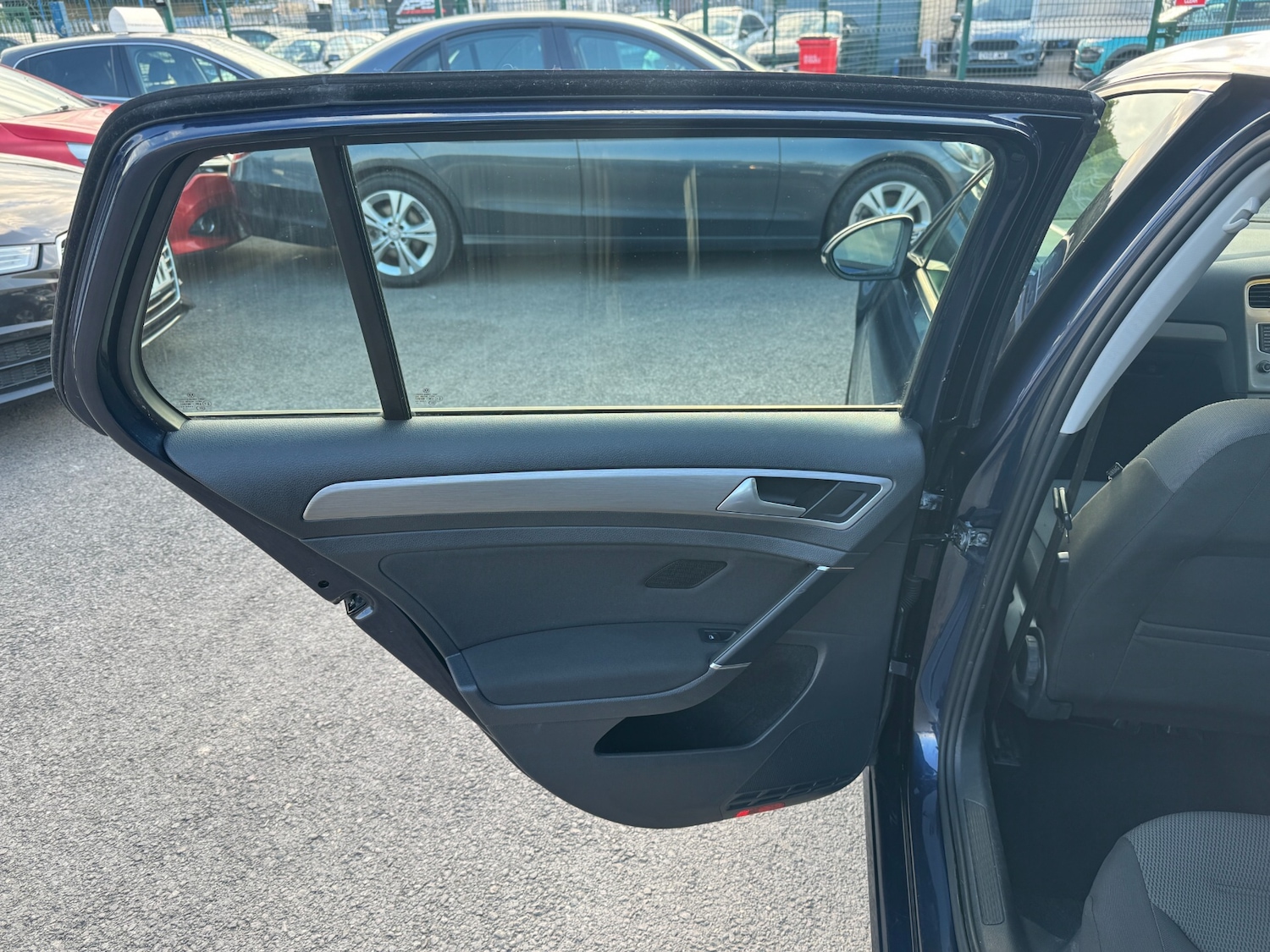 Used Volkswagen Golf 2015 for sale - 76384571: Photo 35