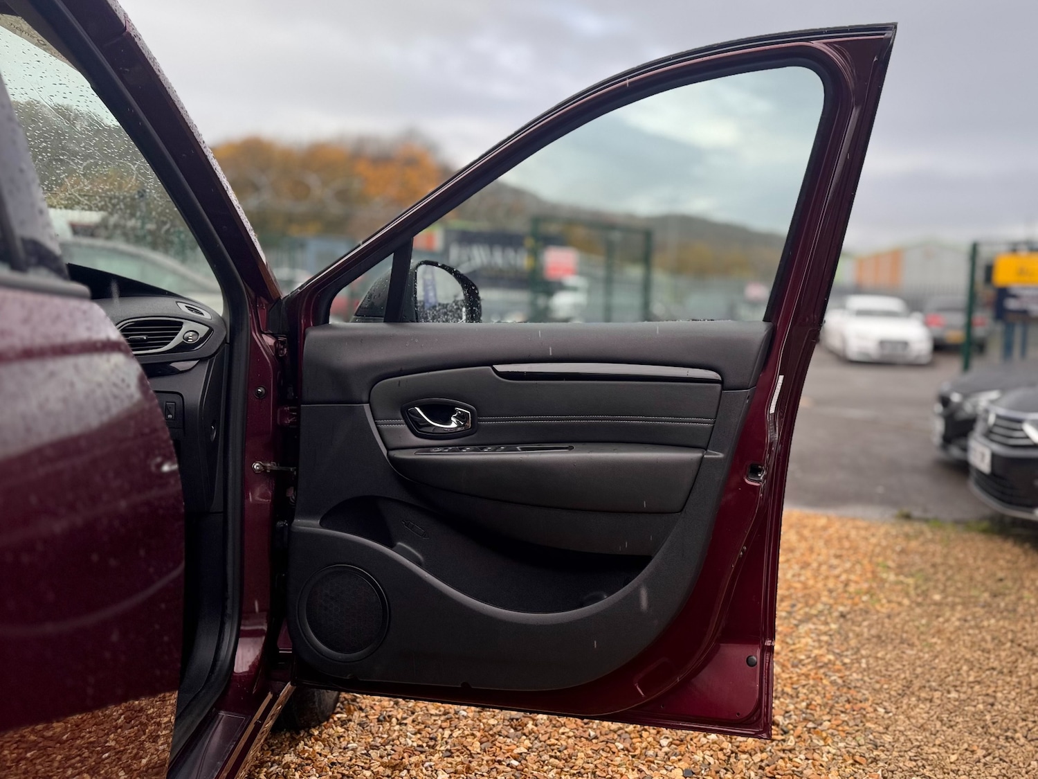 Used Renault Grand Scenic 2013 for sale - 76919798: Photo 25