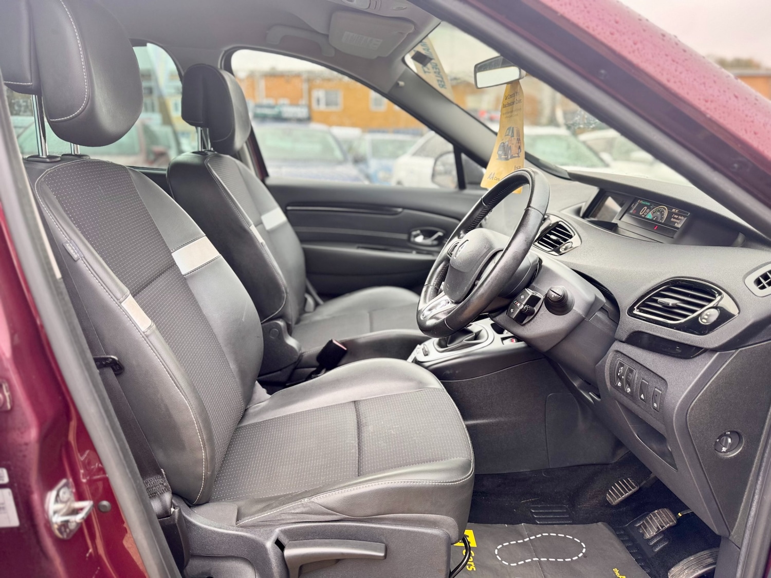 Used Renault Grand Scenic 2013 for sale - 76919798: Photo 9
