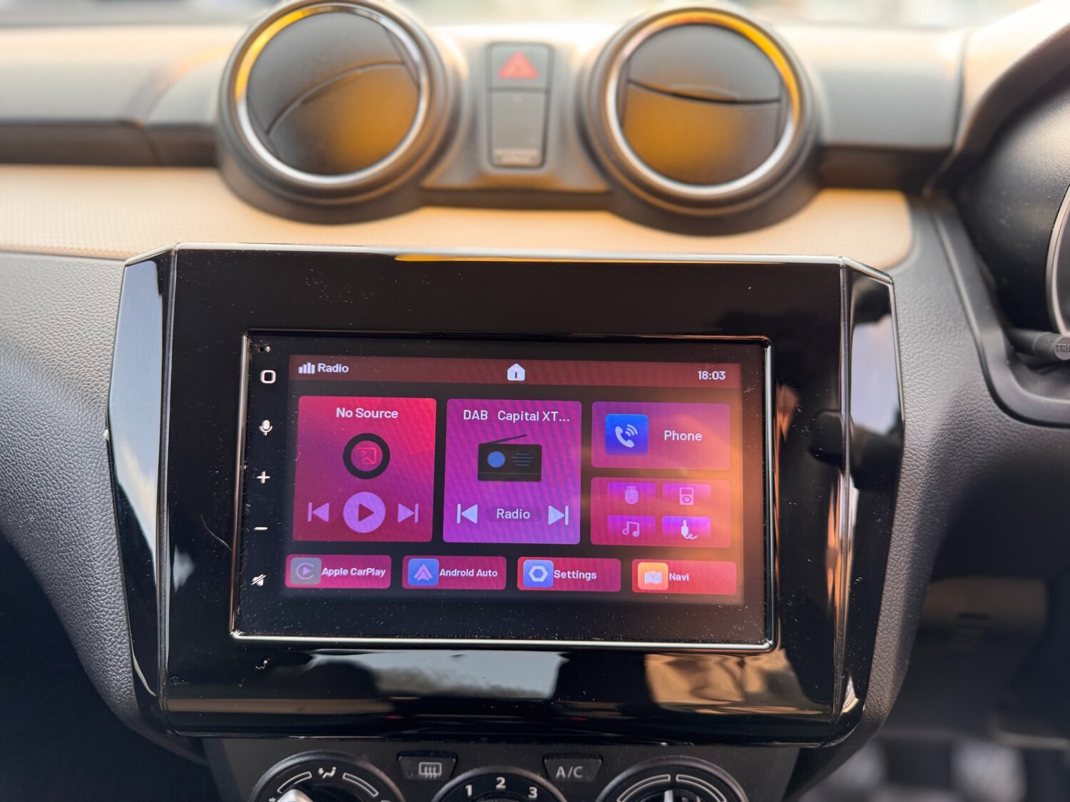 Used Suzuki Swift 2022 for sale - 77019514: Photo 32