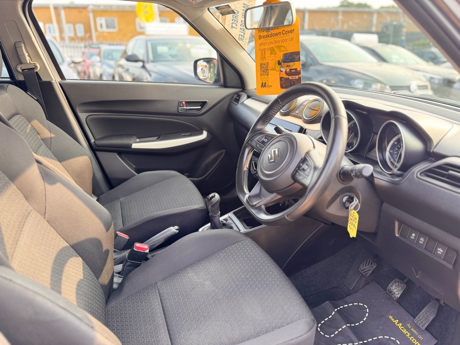 Used Suzuki Swift 2022 for sale - 77019514: Photo 8