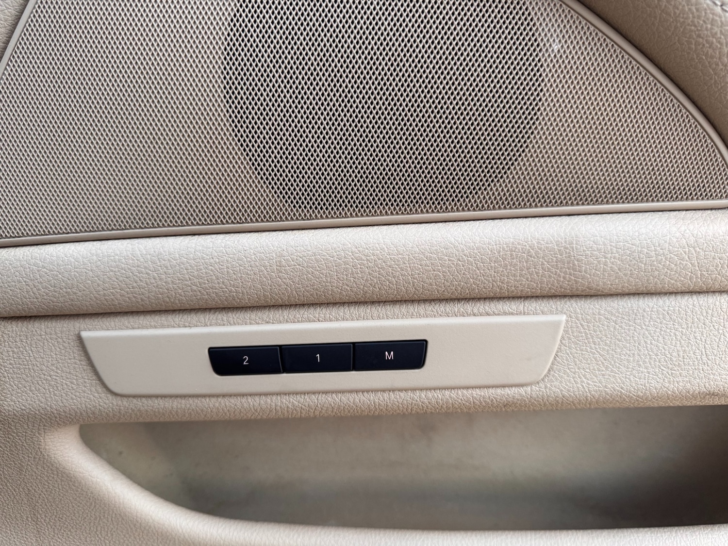 Used BMW 5 Series 2012 for sale - 76192523: Photo 27