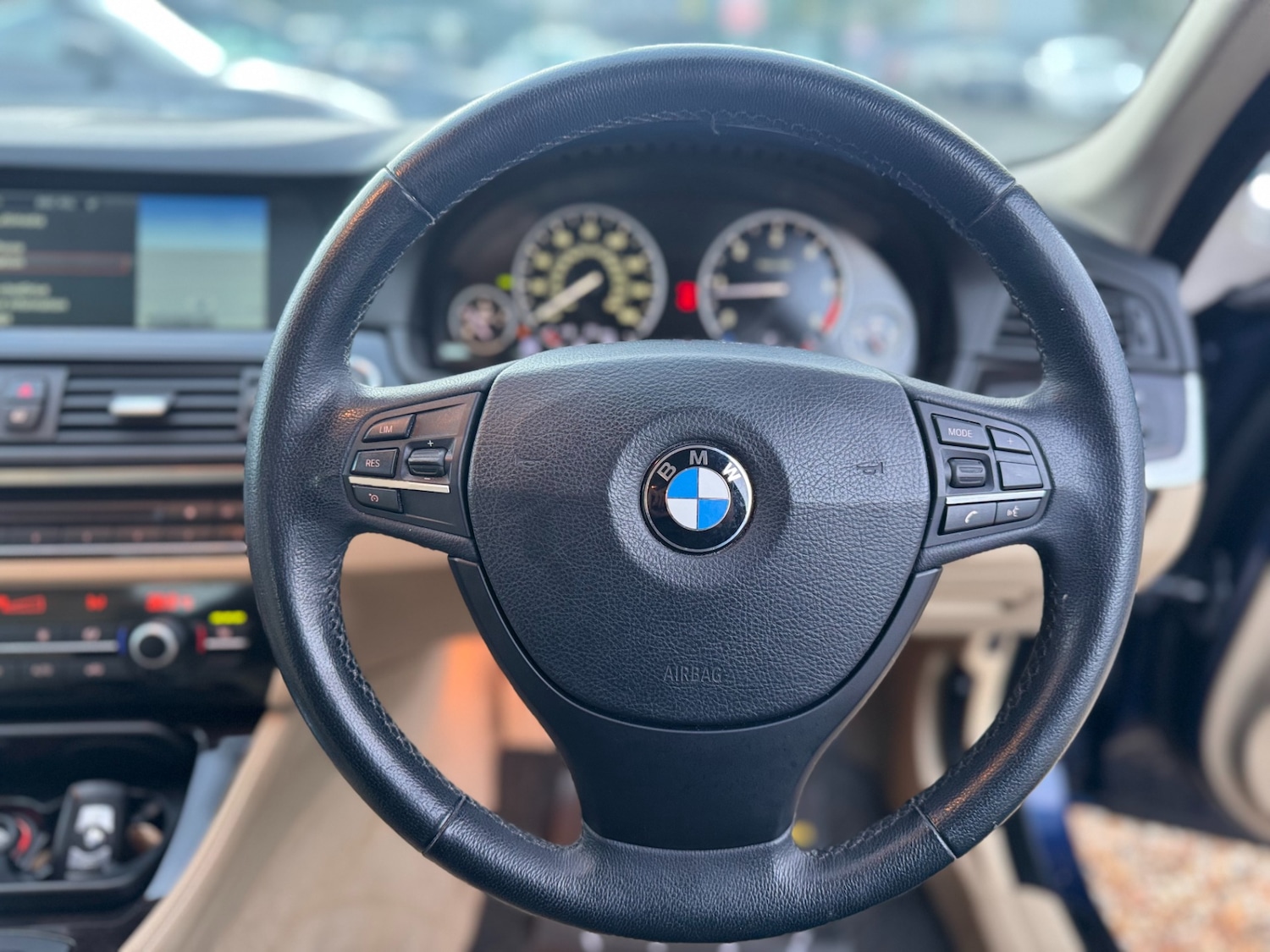 Used BMW 5 Series 2012 for sale - 76192523: Photo 29