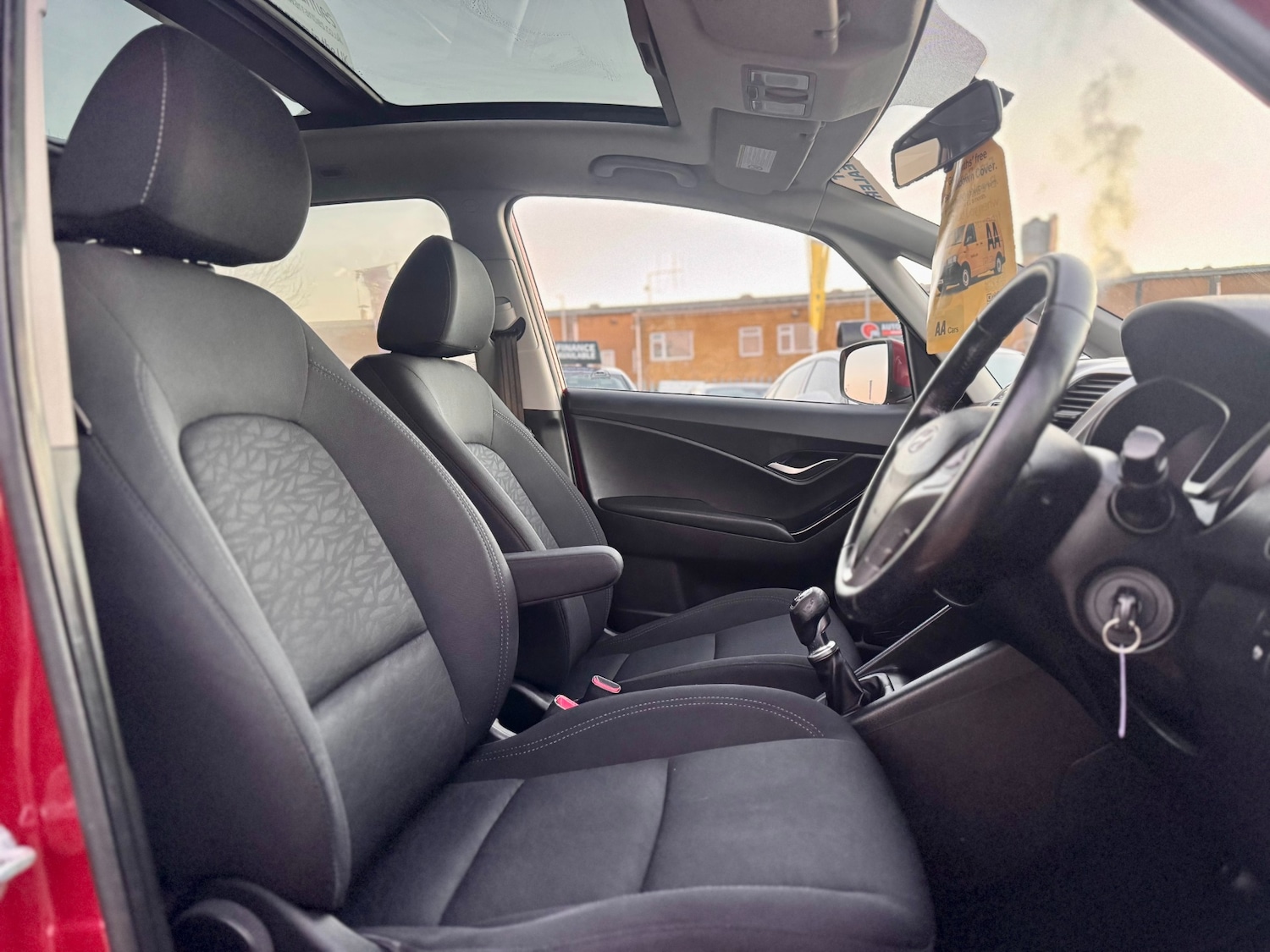 Used Hyundai Ix20 2011 for sale - 76762481: Photo 9