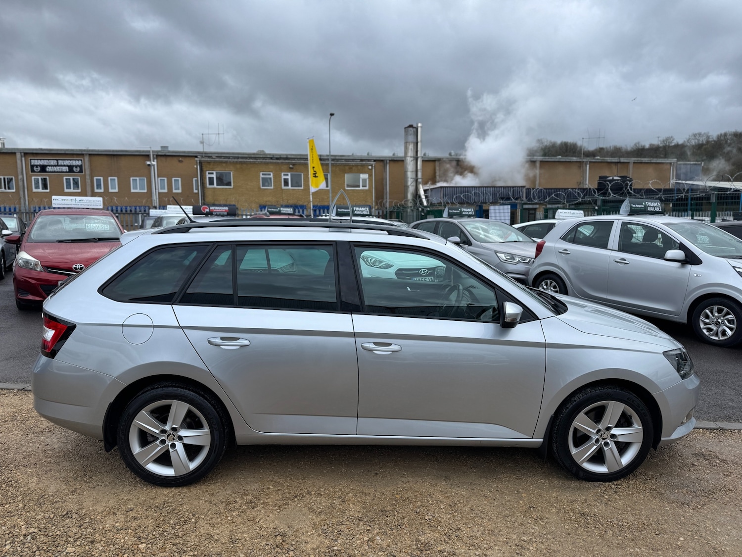 Used Skoda Fabia 2015 for sale - 76159696: Photo 11