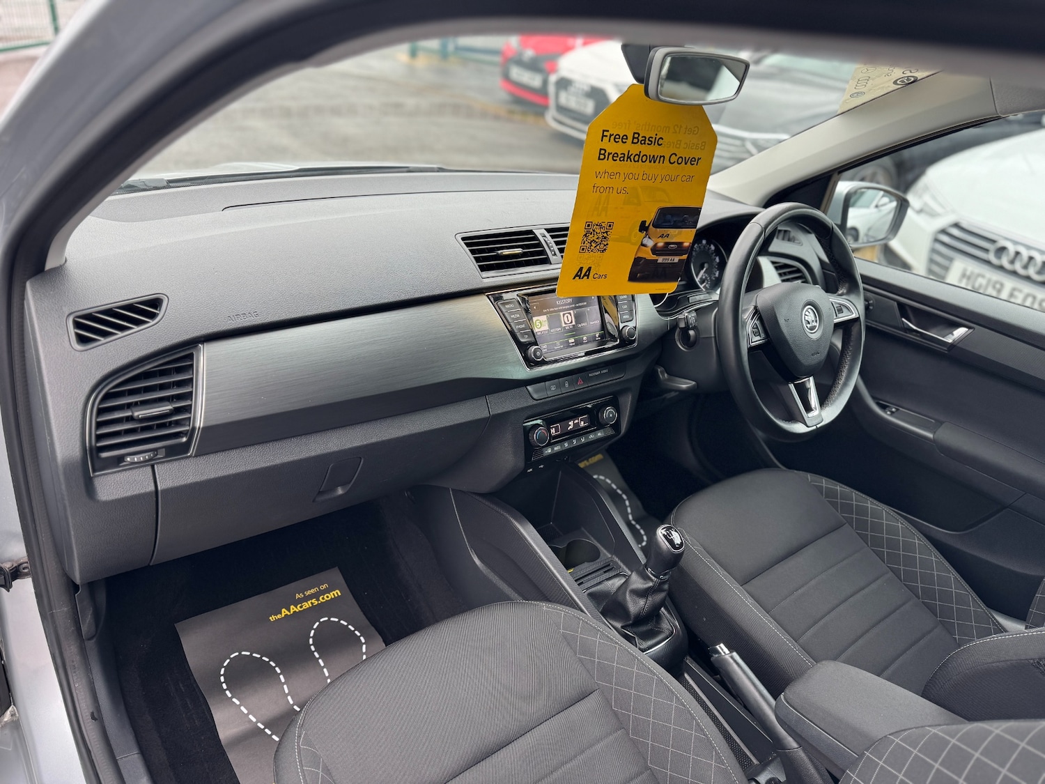 Used Skoda Fabia 2015 for sale - 76159696: Photo 17