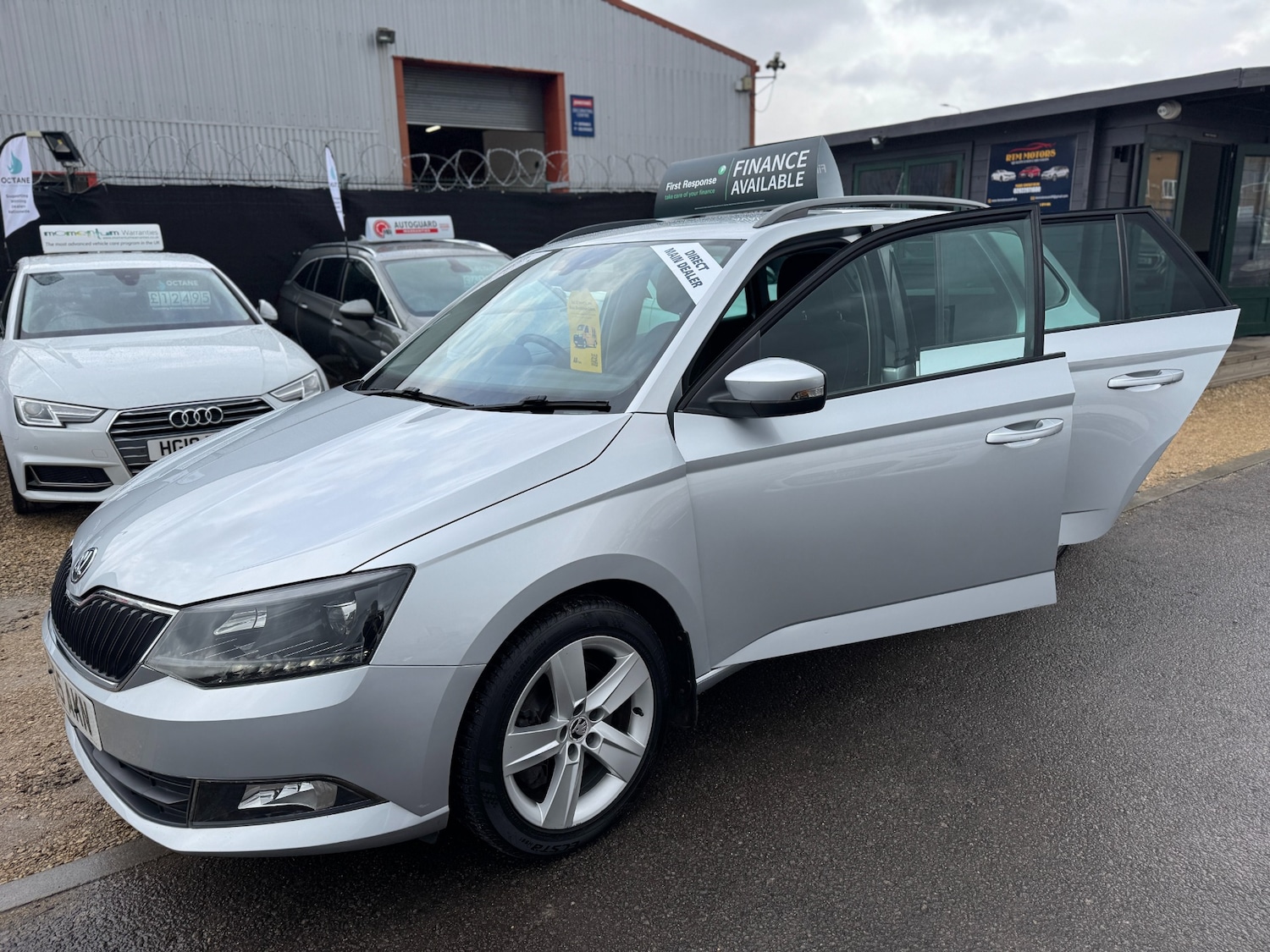 Used Skoda Fabia 2015 for sale - 76159696: Photo 38