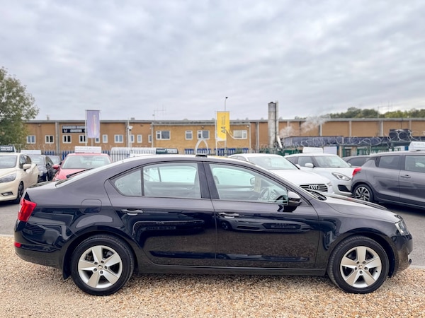 Used Skoda Octavia 2014 for sale - 76302174: Photo 13