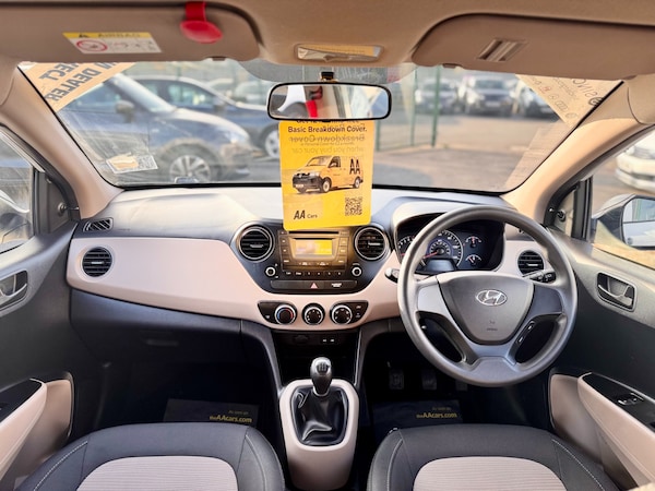 Used Hyundai i10 2016 for sale - 76302514: Photo 10