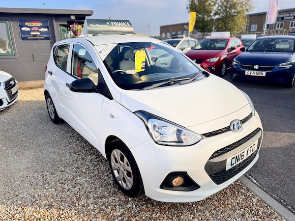 Used Hyundai i10 2016 for sale - 76302514: Photo 14