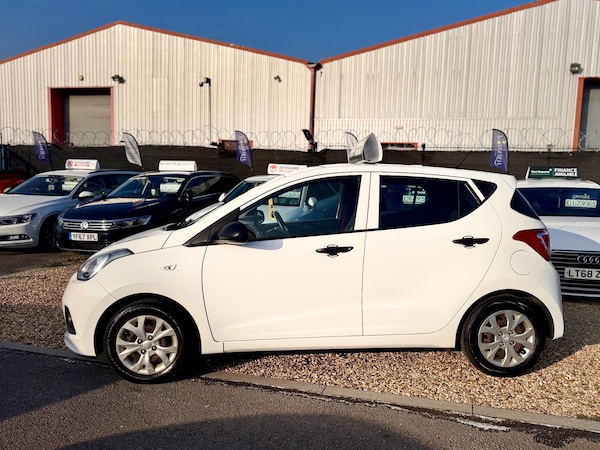 Used Hyundai i10 2016 for sale - 76302514: Photo 16