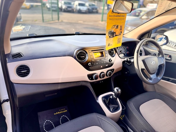 Used Hyundai i10 2016 for sale - 76302514: Photo 19