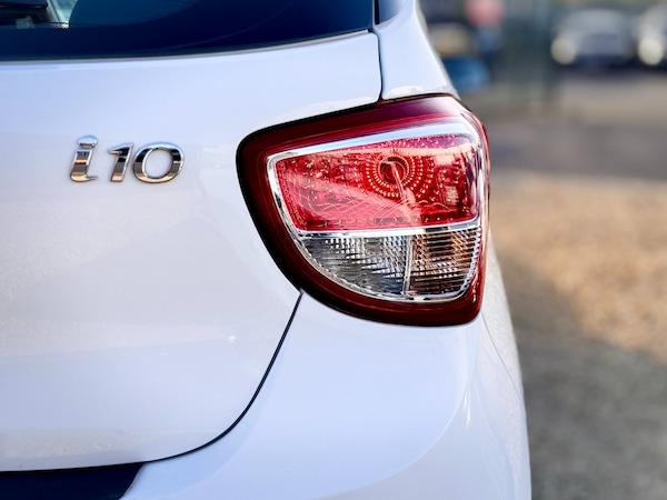 Used Hyundai i10 2016 for sale - 76302514: Photo 43