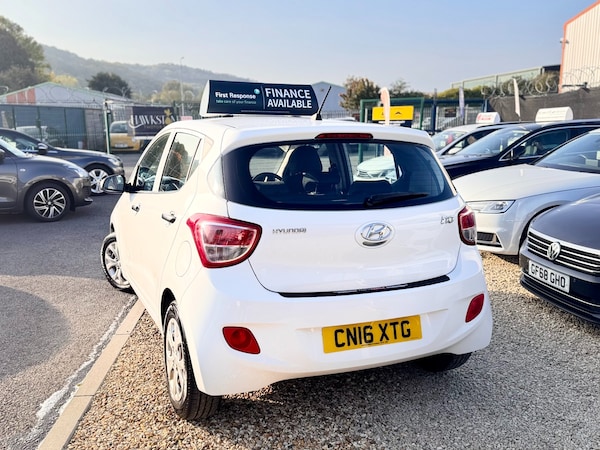 Used Hyundai i10 2016 for sale - 76302514: Photo 8