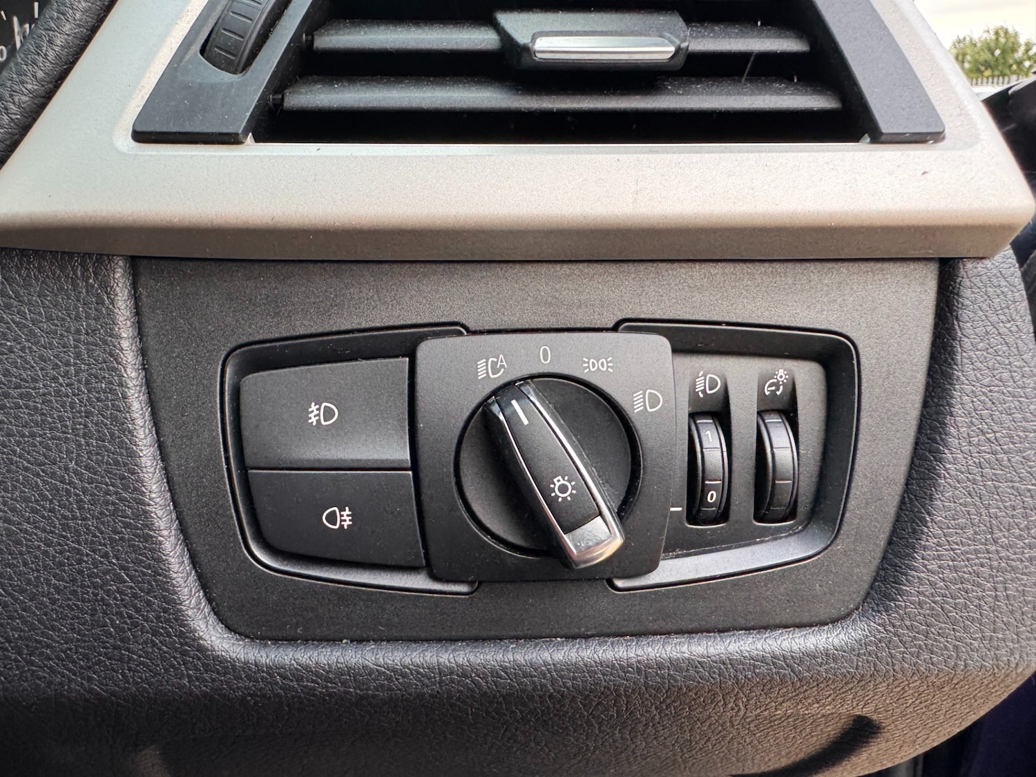 Used BMW 3 Series 2016 for sale - 76738354: Photo 27