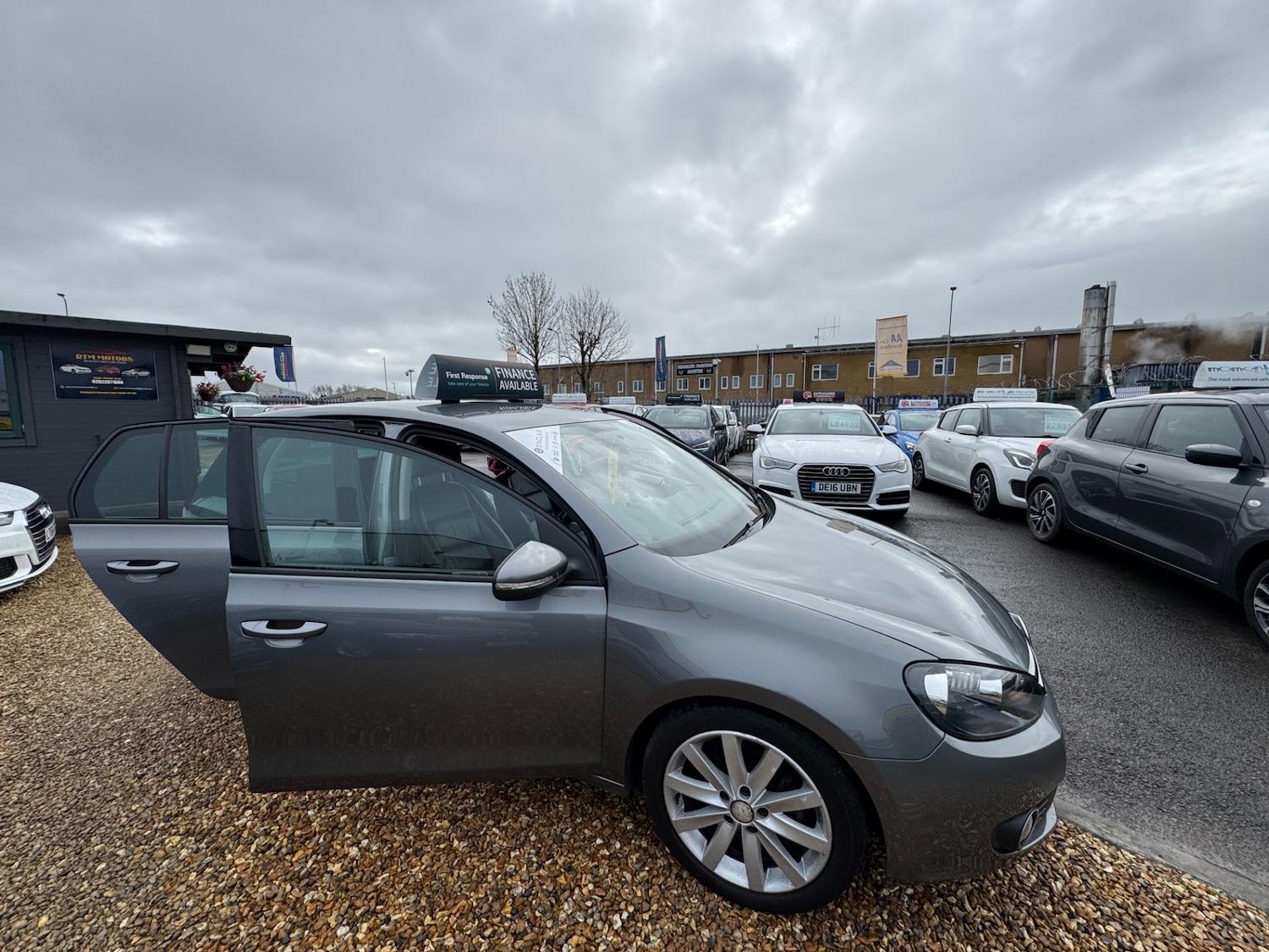 Used Volkswagen Golf 2012 for sale - 77716258: Photo 42
