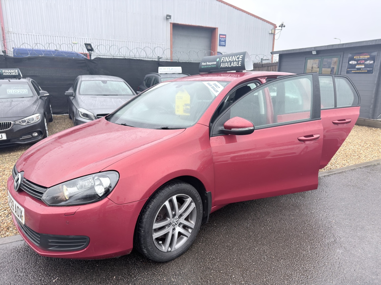 Used Volkswagen Golf 2009 for sale - 77716327: Photo 42