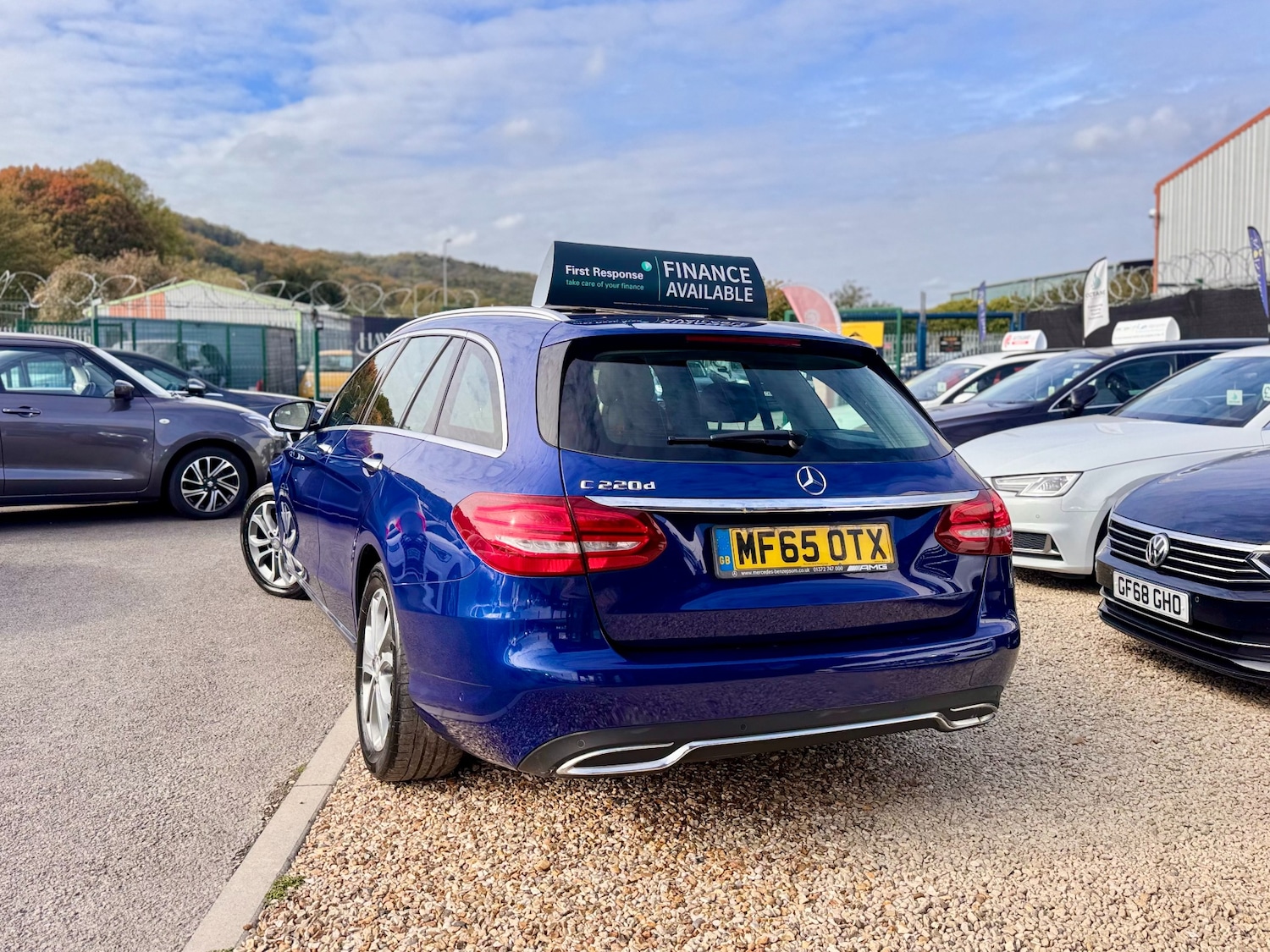 Used Mercedes-Benz C Class 2015 for sale - 77297975: Photo 8