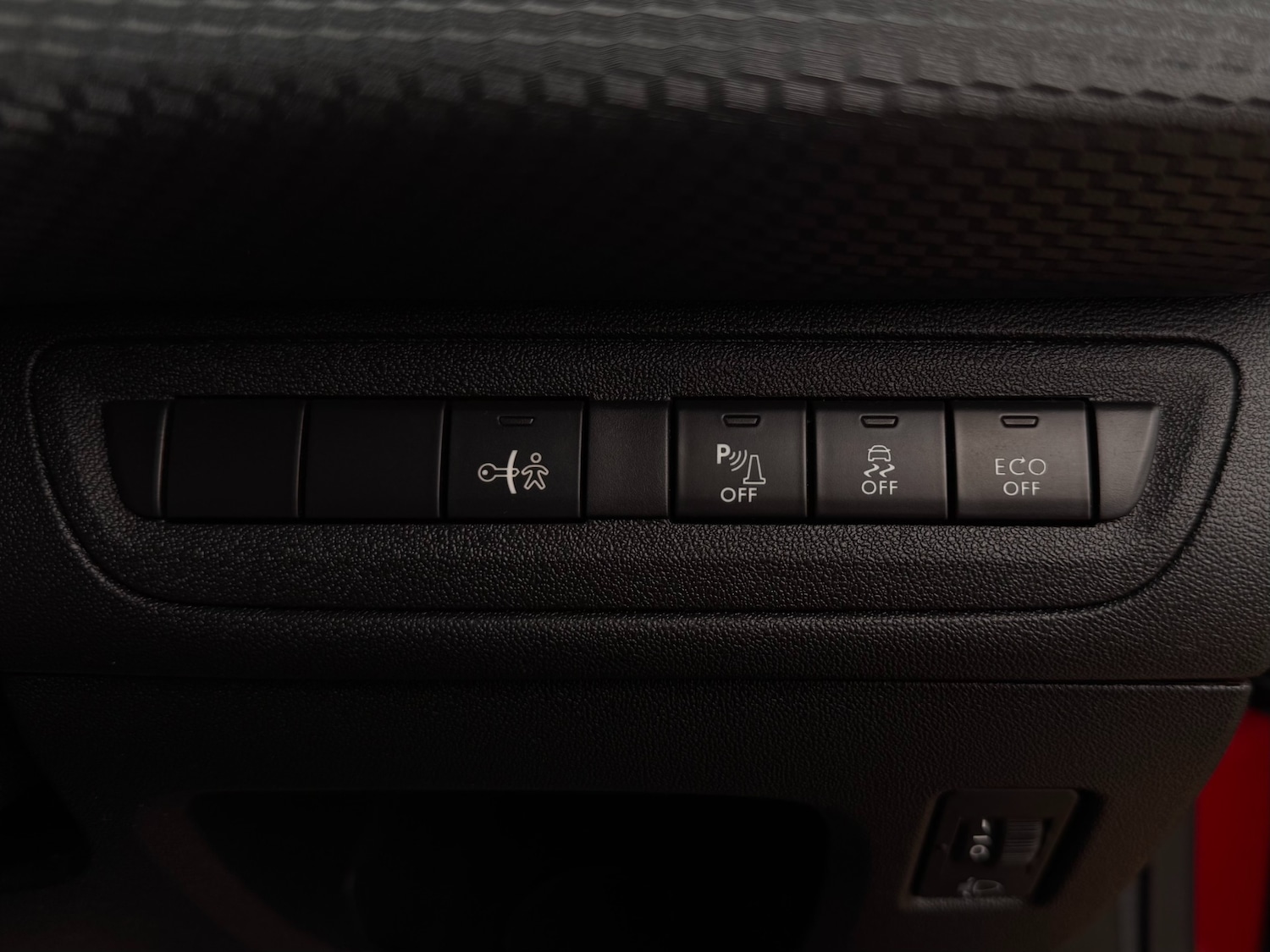 Used Peugeot 208 2015 for sale - 76649908: Photo 28